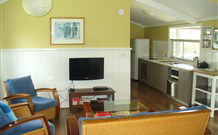 Pebble Bay Cottage - Holiday Byron Bay 5