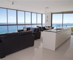 ULTIQA Air On Broadbeach - Holiday Byron Bay 2