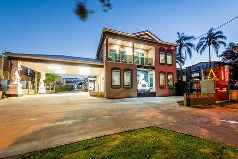 Athena Motel Apartments - Holiday Byron Bay 1