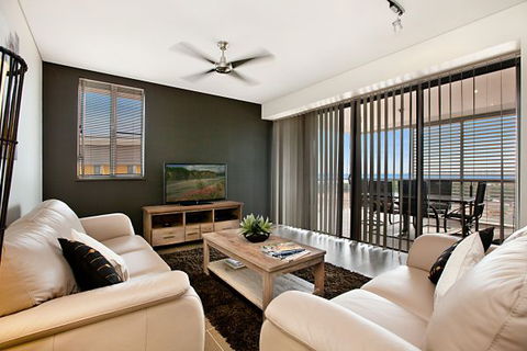 Ananya Executive - Holiday Byron Bay 0