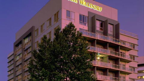 Waldorf Canberra Apartment Hotel - Holiday Byron Bay 0
