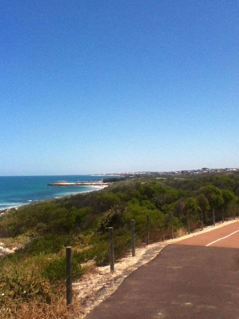 Paul's Eco E Bike Tours - Holiday Byron Bay 2
