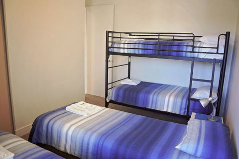 Port Lincoln City Apartment - Holiday Byron Bay 7