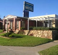 Golden Chain Murray River Motel - Holiday Byron Bay