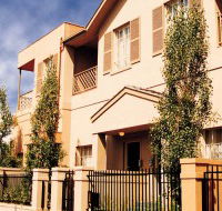 Quest South Yarra - Holiday Byron Bay