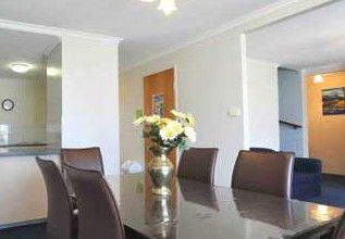 Alanvale Apartments & Motor Inn - Holiday Byron Bay 1