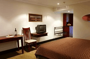 Fountainside Hotel - Holiday Byron Bay