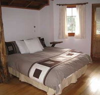 The Piners Loft - Holiday Byron Bay