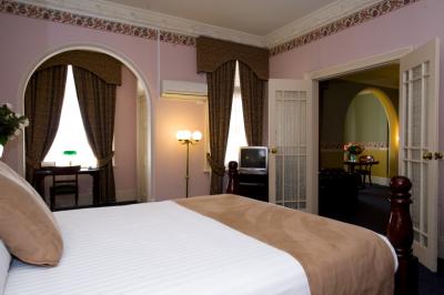Hadley's Orient Hotel - Holiday Byron Bay 3
