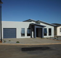 Coastal Getaway - Holiday Byron Bay