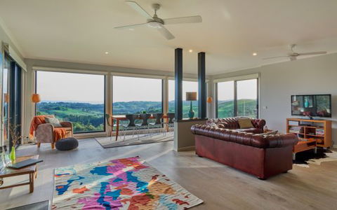 Halcyon Cottage Retreat - Self Contained Accommodation - Holiday Byron Bay 1