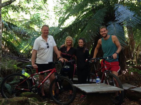 Athelney Cottage - Holiday Byron Bay 1