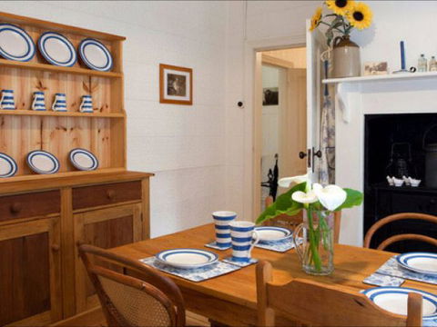 Brown's House Bed & Breakfast - Holiday Byron Bay 5