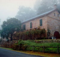 Tizzana Winery Bed And Breakfast - Holiday Byron Bay