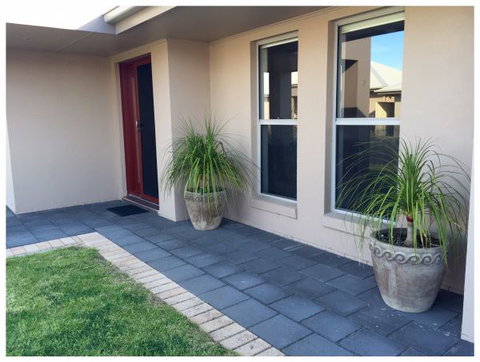 Adore 6 Villa - Holiday Byron Bay 0