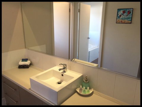 Adore 6 Villa - Holiday Byron Bay 6