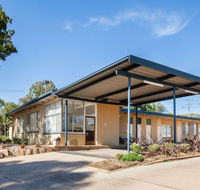 Gulgong Motel by Aden - Holiday Byron Bay