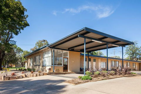 Gulgong Motel By Aden - Holiday Byron Bay 0