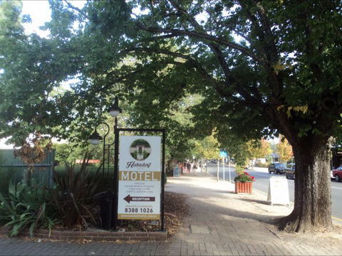 Hahndorf Motel - Holiday Byron Bay 5
