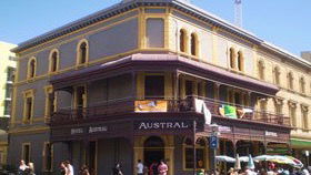 Austral Hotel - Holiday Byron Bay 1