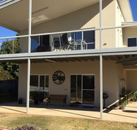 Lyreen's Apartment Bed and Breakfast - Holiday Byron Bay