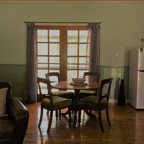 Telegraph Retreat Cottages - Holiday Byron Bay 4