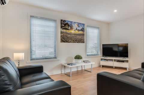 Apartments On Fraser Bicheno - Holiday Byron Bay 6