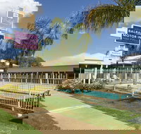 Balranald Motor Inn - Holiday Byron Bay