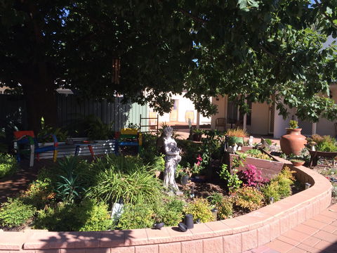 Hahndorf Oak Tree Cottages - Holiday Byron Bay 6