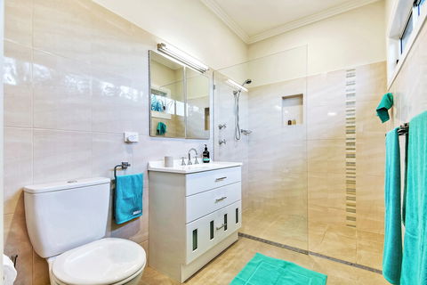 PJ's Hideaway - Holiday Byron Bay 7