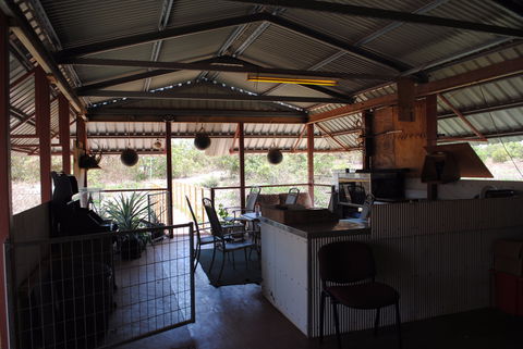 EARE Wallaby Beach Workers Camp - Holiday Byron Bay 0