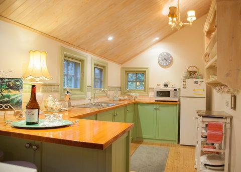 The Studio & The Barn - Holiday Byron Bay 9