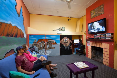 Alice Lodge Backpackers - Holiday Byron Bay 2