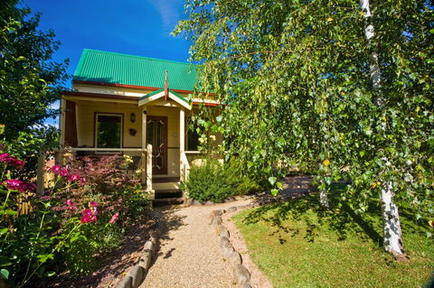 Autumn Abode Cottages - Holiday Byron Bay 2