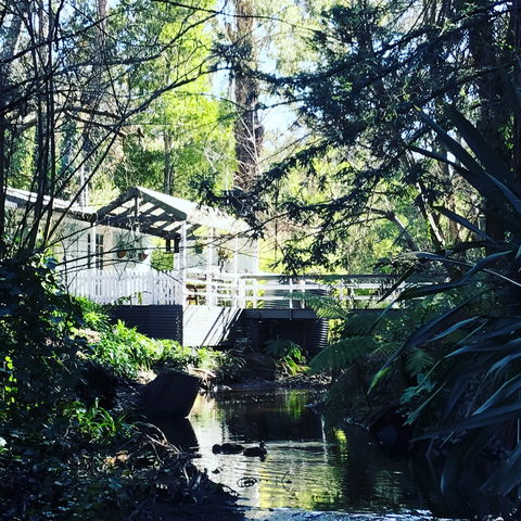 Aldgate Valley Bed And Breakfast - Holiday Byron Bay 0