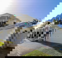 Flexi Five- Belmont - Holiday Byron Bay