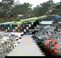 Clyde River Houseboats - Holiday Byron Bay