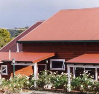 Pemberton Old Picture Theatre Holiday Apartments - Holiday Byron Bay