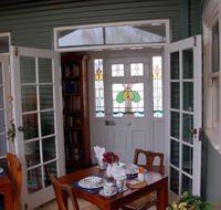 Heritage Cottage Bed And Breakfast - Holiday Byron Bay