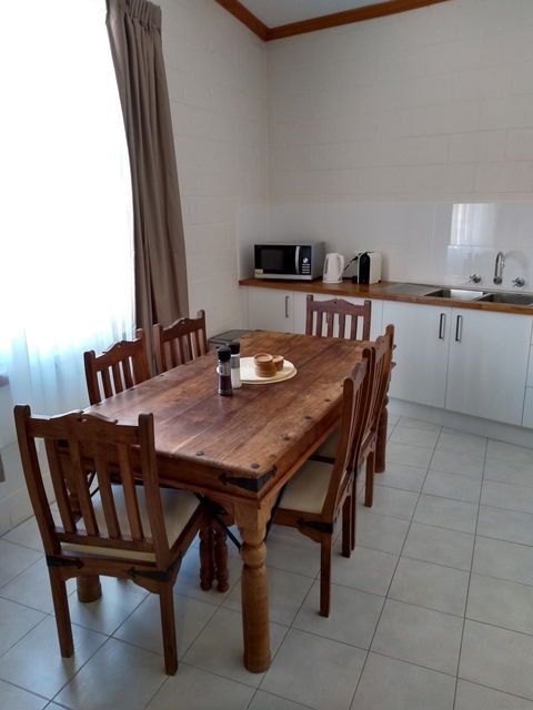 Adelaide Hills Birdwood Cottage - Holiday Byron Bay 1