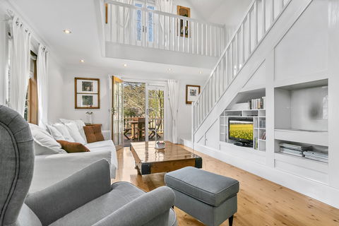 Aldgate Creek Cottage Bed & Breakfast - Holiday Byron Bay 2