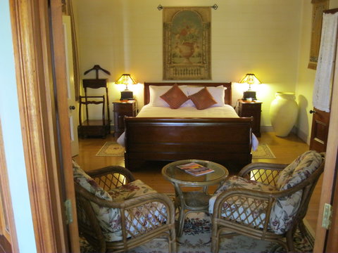 Classique Bed And Breakfast - Holiday Byron Bay 0