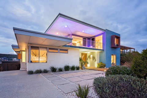 Fragrant Harbour - Holiday Byron Bay 0