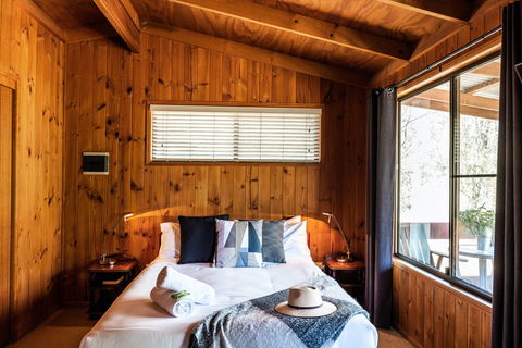 Granite Belt Retreat - Holiday Byron Bay 1