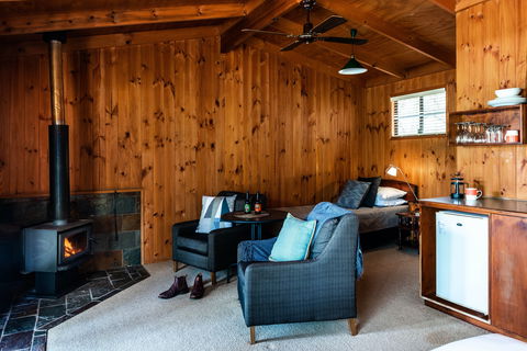 Granite Belt Retreat - Holiday Byron Bay 2