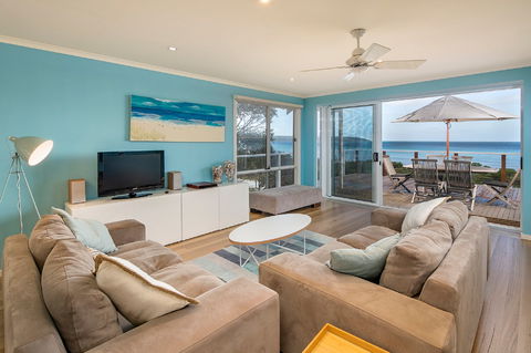 Alchemy On Island Beach - Holiday Byron Bay 2