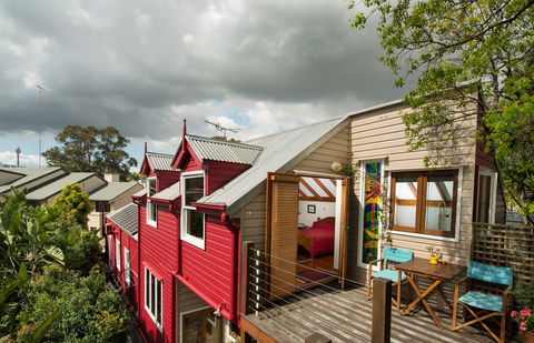 An Oasis In The City - Holiday Byron Bay 0