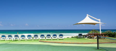 Breakers North - Absolute Beach Front Holiday Apartments - Holiday Byron Bay 0