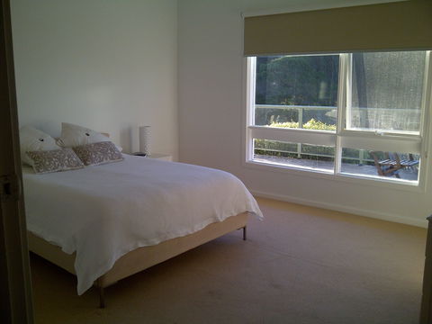 Eden Oceanview - Holiday Byron Bay 0