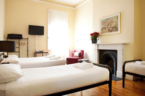 Hotel Claremont Guest House - Holiday Byron Bay 0